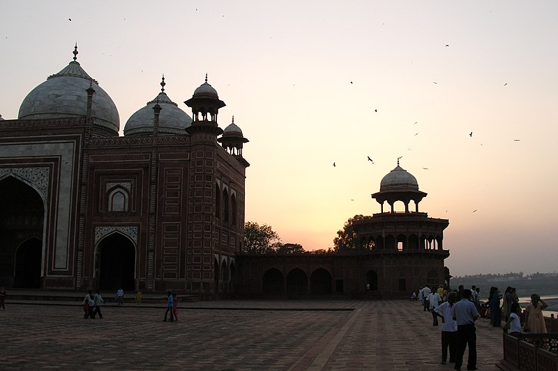 File:Taj Mahal, Sunset 3, Agra, India.jpg