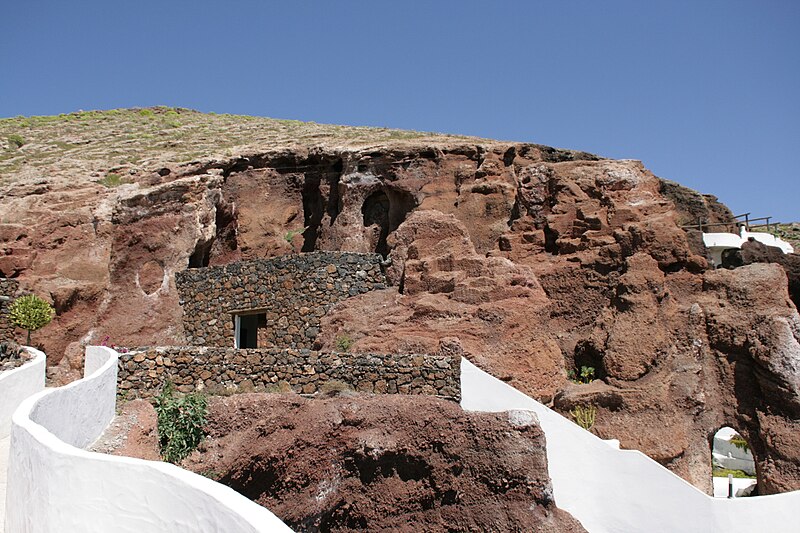 File:Teguise Nazaret - Calle Los Loros - Lagomar 29 ies.jpg