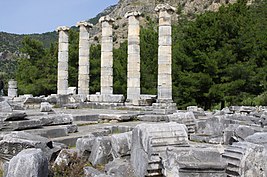 Temple of Athena at Priene.jpg