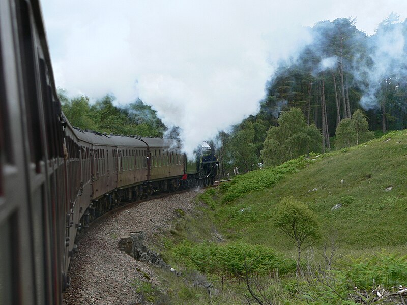 File:The Jacobite en route to Mallaig 16.jpg