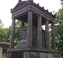 Tombe de Charles-François Lebrun.jpg