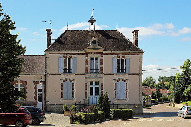 File:Vauchonvilliers Mairie R01.jpg