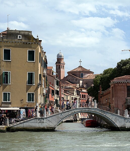 File:Venezia - Rio Tolentini.jpg