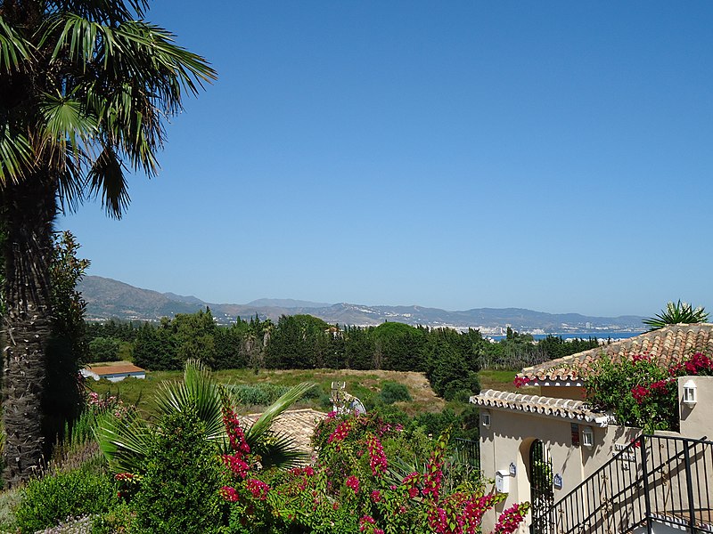 File:View from Puerto Banus - panoramio.jpg