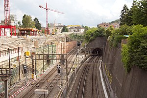 Weinbergtunnel-Nordportal bei Oerlikon, in Bau.jpg