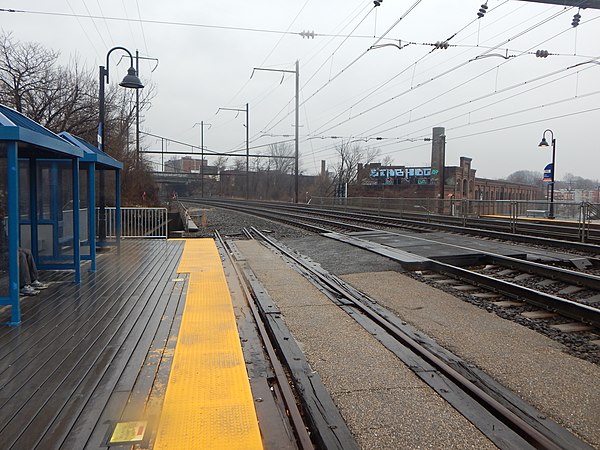 West Baltimore station platforms in March 2015