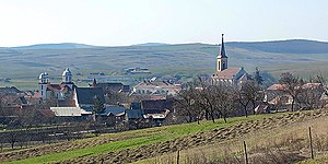 A falu látképe délkeletről