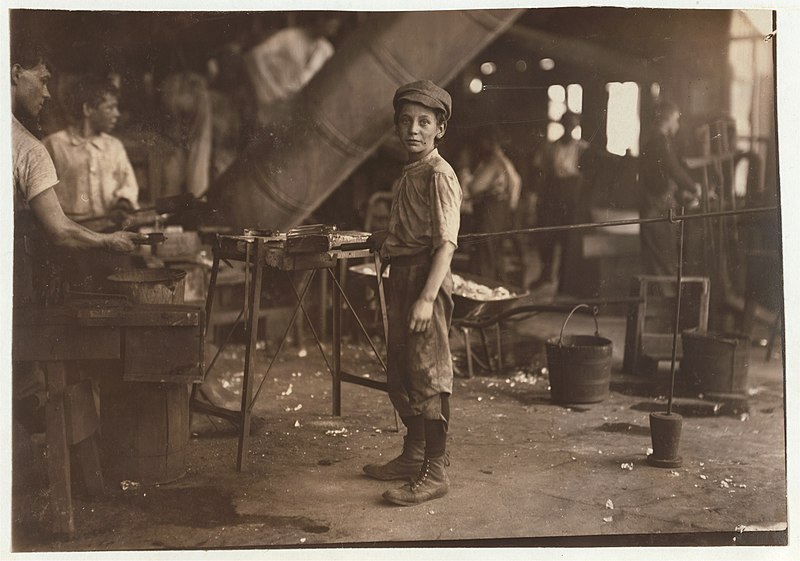 File:'Carrying-in' boy in Alexandria Glass Factory, Alexandria, Va. Works on day shift one week and night shift next week. See photo 2261. LOC cph.3a13362.jpg