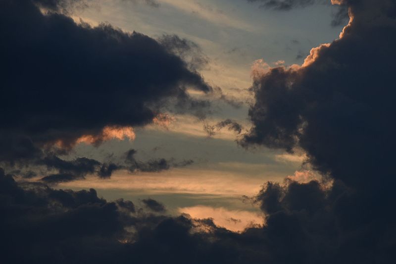 File:(1)Clouds-2.jpg