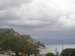 Fortaleza antigua desde la Academia Jónica