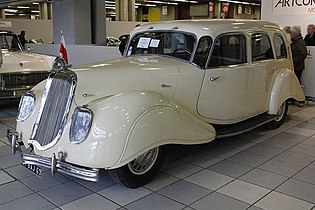 דגם "Panhard & Levassor Dynamic", שנת 1939, (4 דלתות דגם “6-light”) - לימוזינה