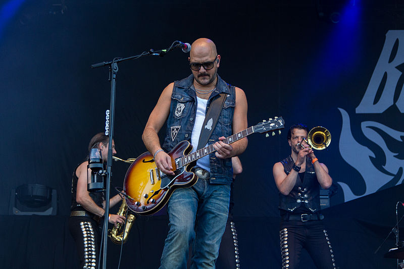 File:20140801-115-See-Rock Festival 2014-The BossHoss-Stefan "Russ T. Rocker" Buehler.JPG