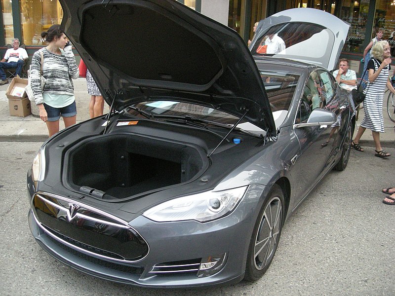 File:2014 Rolling Sculpture Car Show 87 (Tesla Model S).jpg