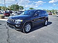 22 Jeep Grand Cherokee WK Laredo E