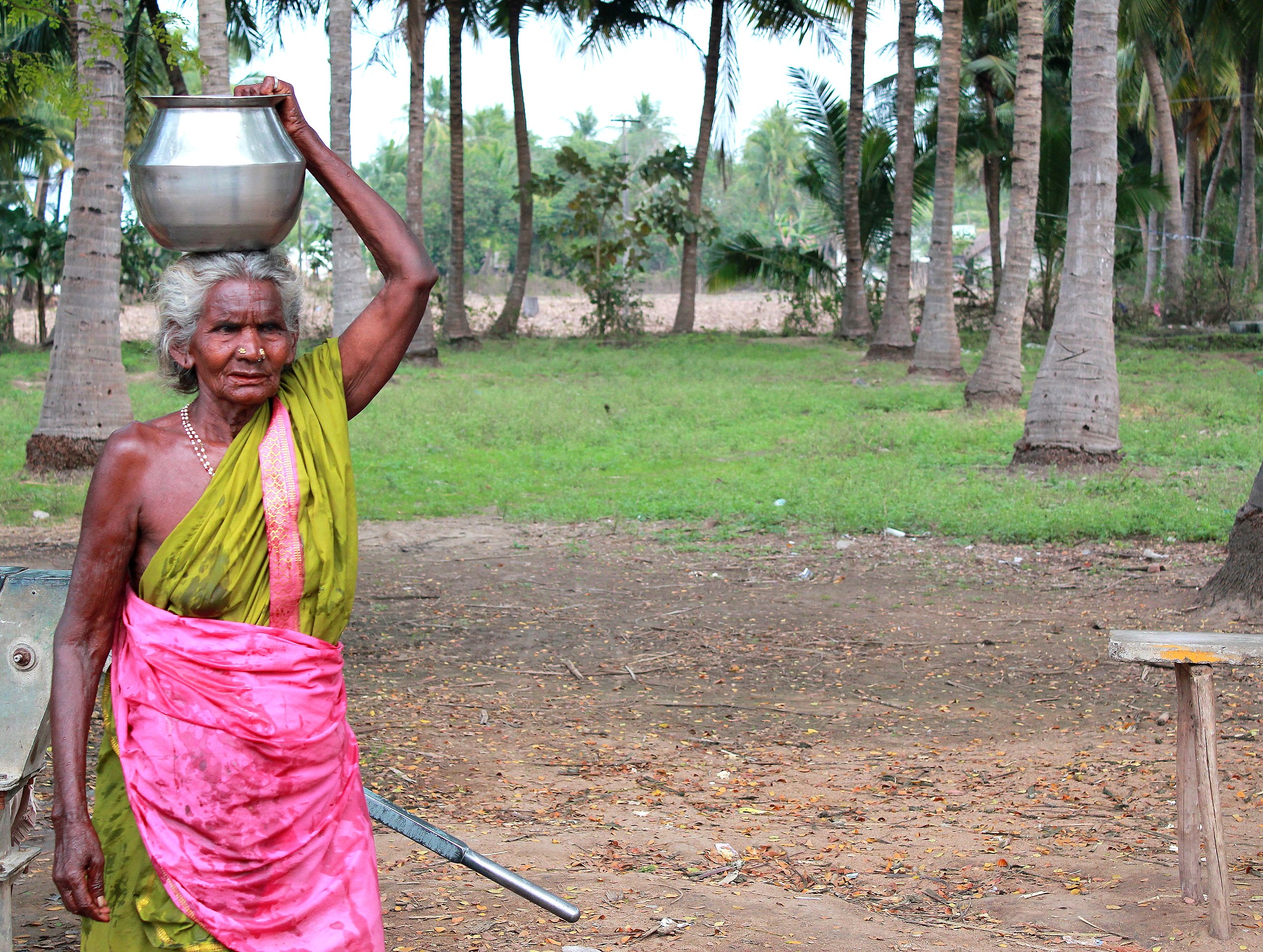 File:A Tamil Village old lady.jpg - Wikimedia Commons