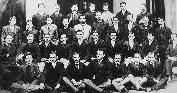 Class of 1891, UBA Faculty of Law. Among the newly graduated lawyers are Marcelo T. de Alvear and Leopoldo Melo