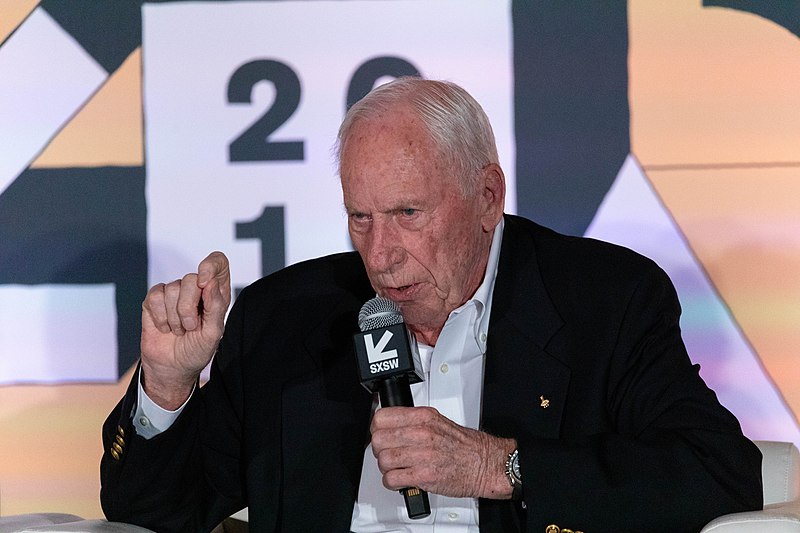 File:Al Worden @ SXSW 2019 (46438162465).jpg