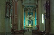 Español: Altar de Nuestra Señora de los Dolores, Basílica de Nuestra Señora de la Piedad, Buenos Aires, Argentina English: Altar of Our Lady of Sorrows, Basilica de la Piedad, Buenos Aires, Argentina   This image was created with Hugin.