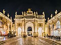 Vue nocturne sur l'arc Héré depuis la place Stanislas.