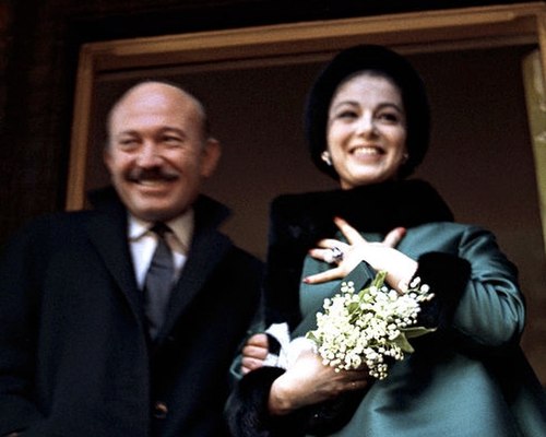 Trovajoli and Pier Angeli on their wedding day, London, 14 February 1962