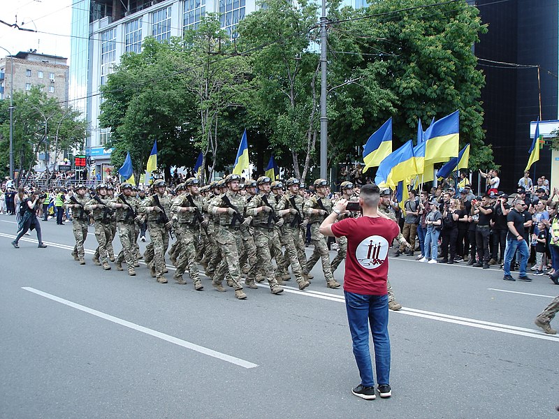 File:Azov in Mariupol 8.jpg