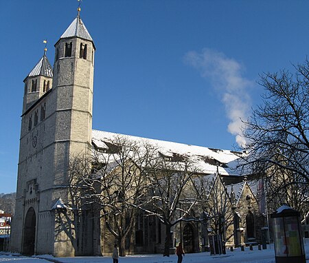 Gandersheim Abbey church (Germany) Bad-Gandersheim-Stiftskirche-Seite-vorn.JPG