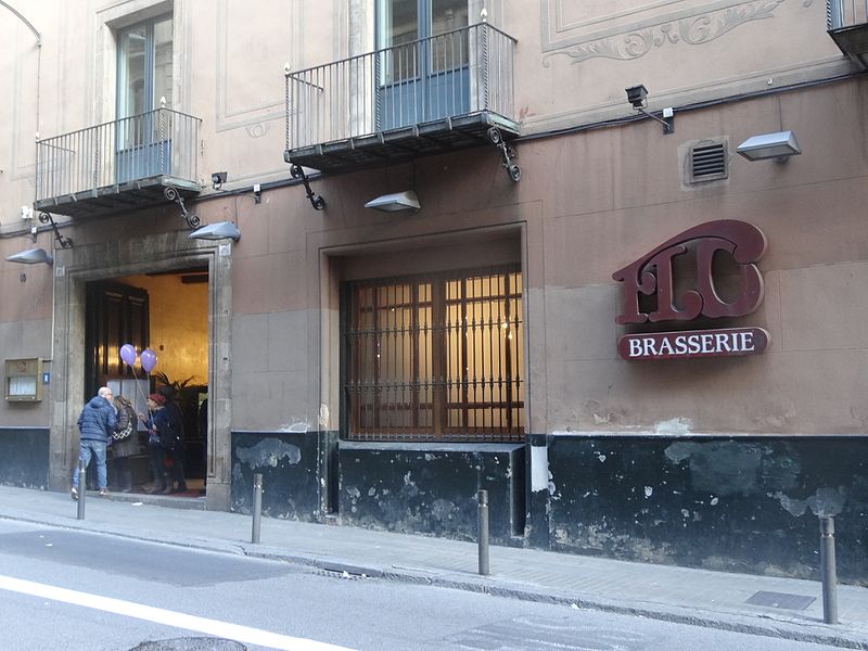 File:Barcelona - Brasserie Flo.jpg