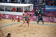 Deutsch: Beachhandball bei den Olympischen Jugendspielen 2018; Tag 5, 10. November 2018; Mädchen, Hauptrunde - Ungarn-Argentinien 1:2 English: Beach handball at the 2018 Summer Youth Olympics at 11 October 2018 – Girls Main Round – Hungary-Argentina 1:2