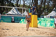 Deutsch: Beachvolleyball bei den Olympischen Jugendspielen 2018; Tag 8, 14. Oktober 2018; Mädchen, Achtelfinale – Mexiko-China 0:2 (15–21/16–21) English: Beach volleyball at the 2018 Summer Youth Olympics at 14 October 2018 – Girls Round of 16 – Mexico-China 0:2 (15–21/16–21)