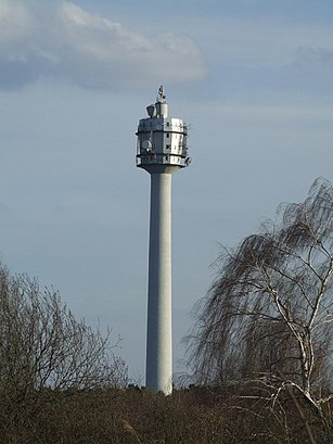 So kommt man zu Fernmeldeturm Birkholzaue mit den Öffentlichen - Mehr zum Ort Hier