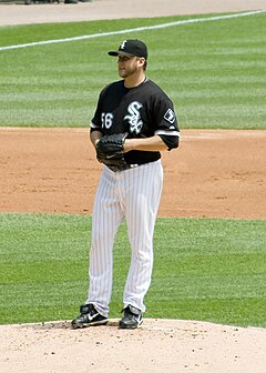 Buehrle receiving a sign during the perfect game Buehrle56.jpg