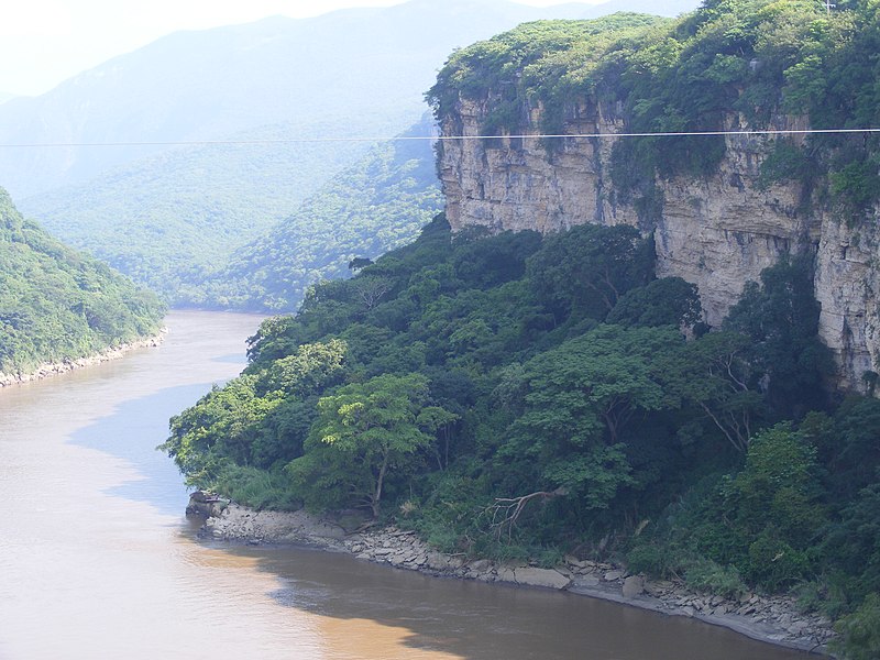 File:Cañon del Sumidero. Chiapa de Corzo. - panoramio (11).jpg