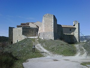 Prata D'ansidonia: Storia, Monumenti e luoghi dinteresse, Società