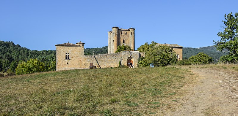 File:Castle of Arques013.JPG