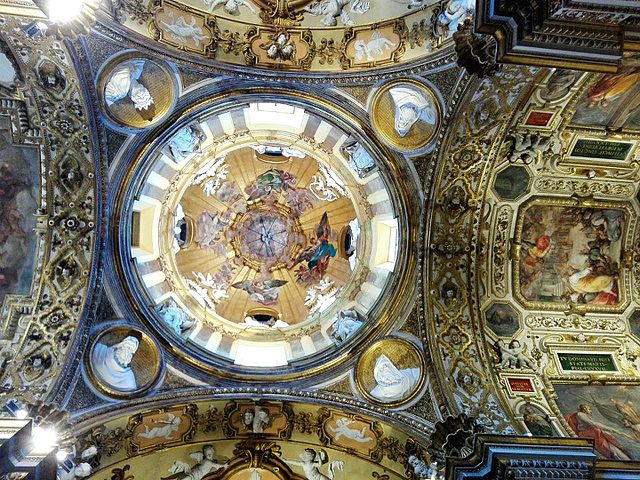 File:Choesa_di_San_Pietro_in_Valle,_Cupola_5.jpg