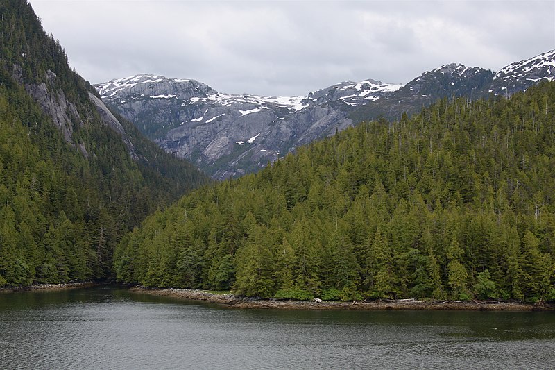 File:Coast Mountains along Grenville Channel.jpg