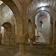 Crypt of the Monastery of Leyre, Navarra Cripta del Monasterio de Leyre.jpg