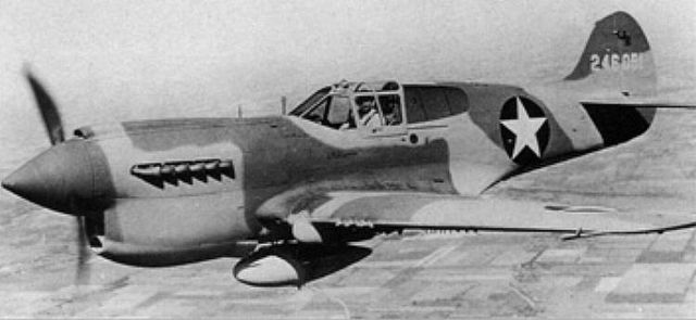 P-40K-1-CU 42-46051号機(USAAF、1940年代撮影)