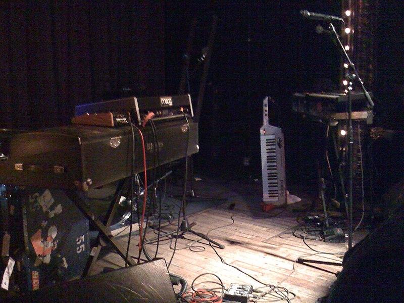 File:Dam Funk setup, 9th March 2010.jpg