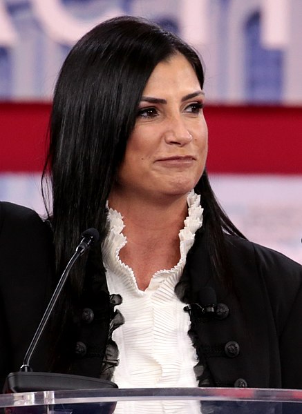 File:Dana Loesch (39570074475) (cropped).jpg