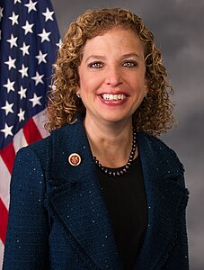 Debbie Wasserman Schultz: Biografia, Controversie, Note