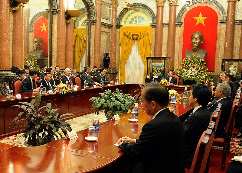 File:Defense.gov News Photo 101012-F-6655M-025 - Secretary of Defense Robert M. Gates and other defense ministers meet with Vietnamese President Nguyen Minh Triet in the Presidential Palace during.jpg