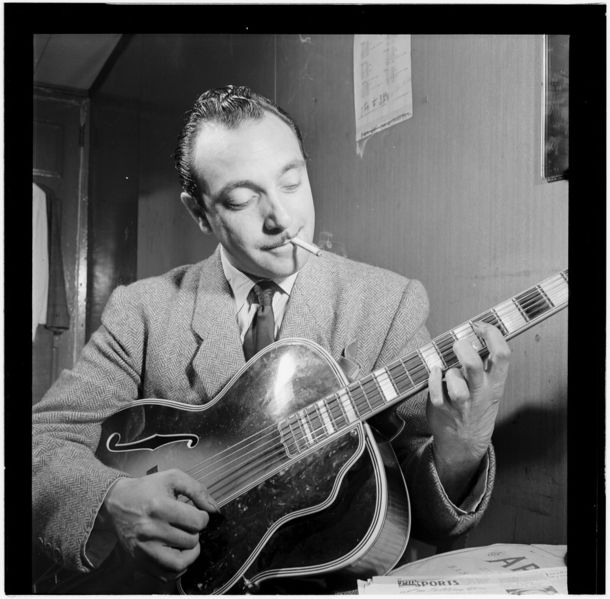 File:Django Reinhardt, Aquarium, New York, N.Y., ca. Nov. 1946 (William P. Gottlieb 07311).jpg