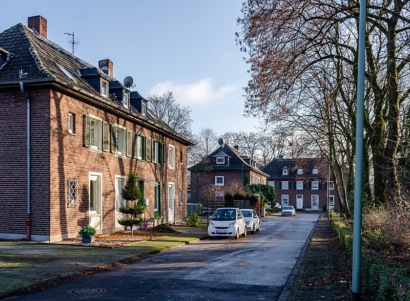 File:Duisburg, Schauenplatz, 2019-12 CN-02.jpg