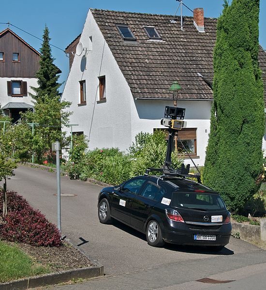 File:E Google-Maps-Auto um Tour w 283.jpg