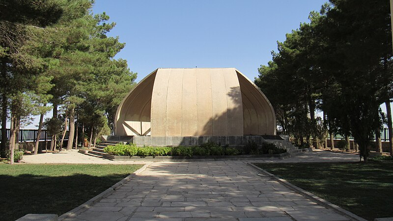 File:Ebne Fondogh Tomb.jpg