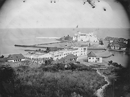 Rare photograph of Elmina from around 1865, showing parts of the old town later destroyed during the British bombardment