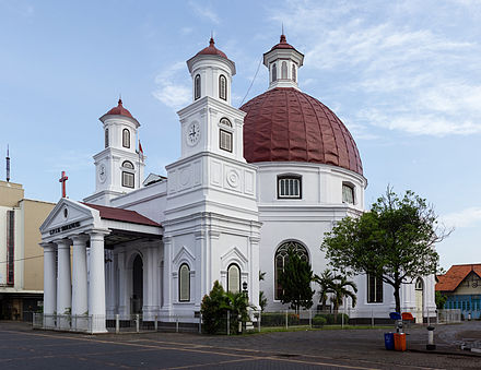 Gereja Blenduk, built in 1753.