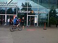 Fanshop mit Museum näben em St.Jakob Park