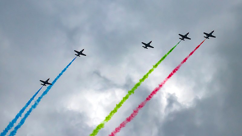 চিত্র:Fascinating flypast of Bangladesh Air Force to make the opening ceremony of Padma Bridge more colorful.jpg